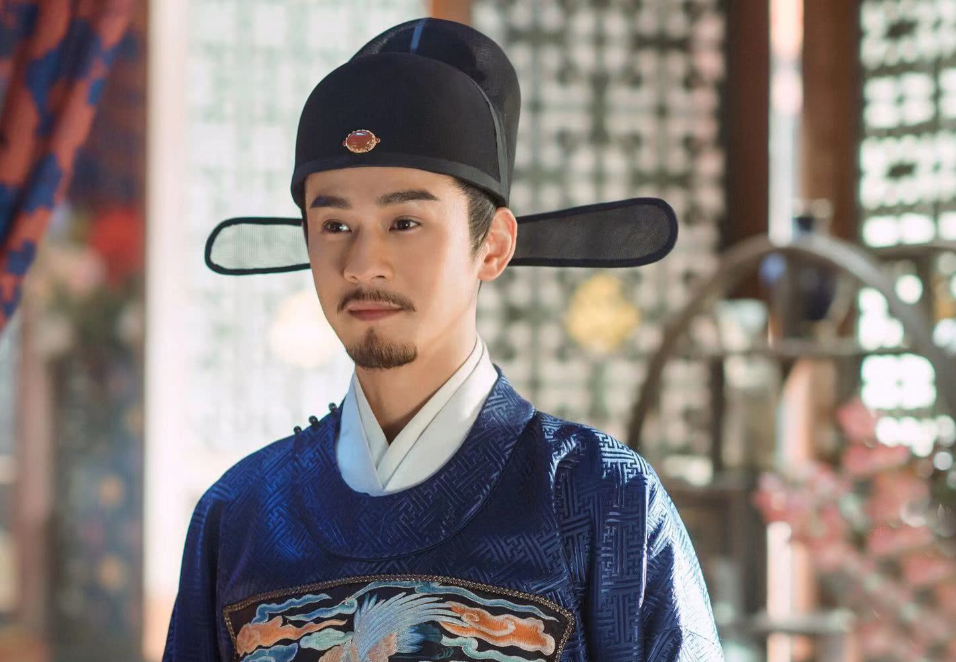 武大郎设宴打一成语是