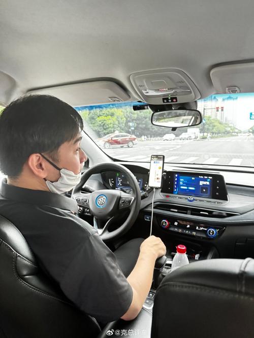 外地人在上海跑滴滴一个月能赚多少钱?