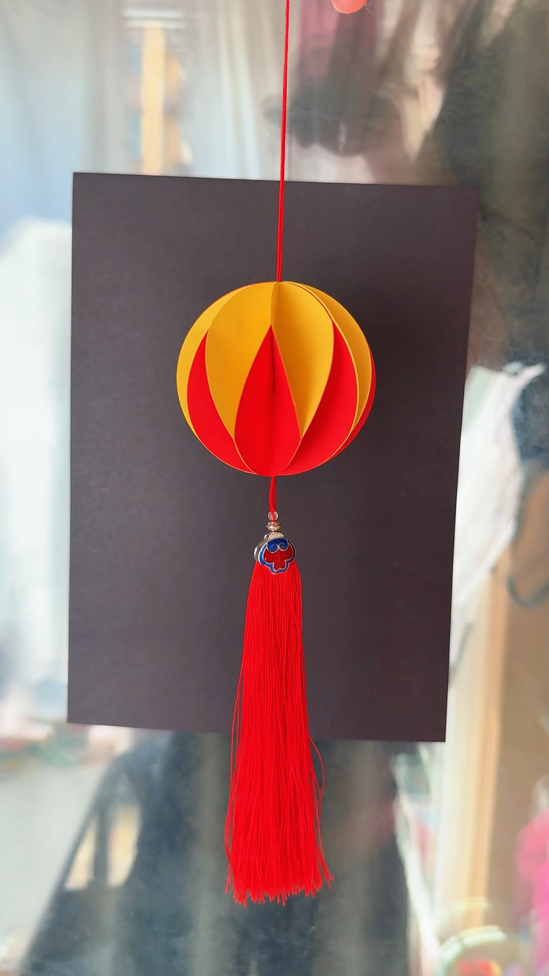 小学生手工灯笼怎么做